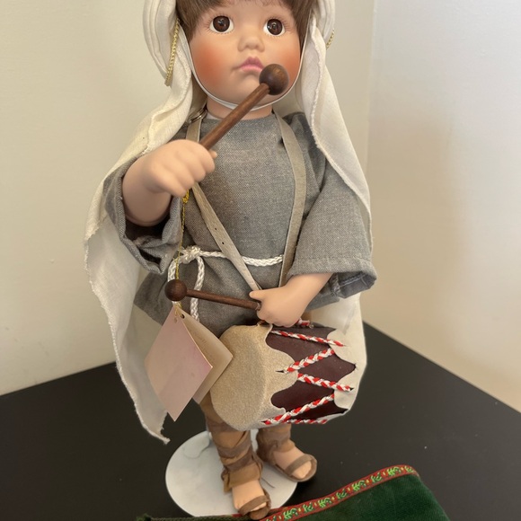 Ashton Drake Little Drummer Boy, Musical - Picture 4 of 6